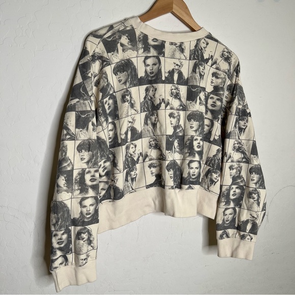 Taylor Swift The Eras Tour Crewneck Sweatshirt - Picture 6 of 6